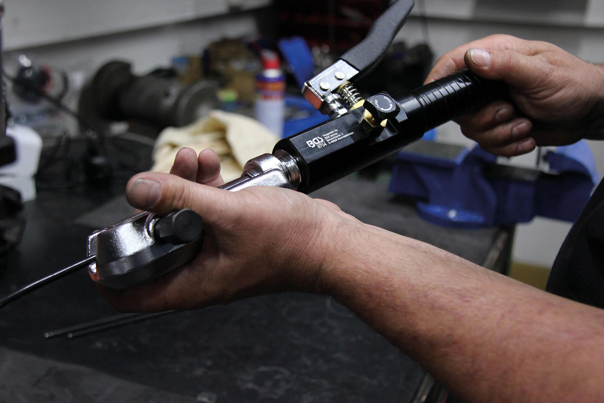 HYDRAULIC FLARING TOOL (8704)