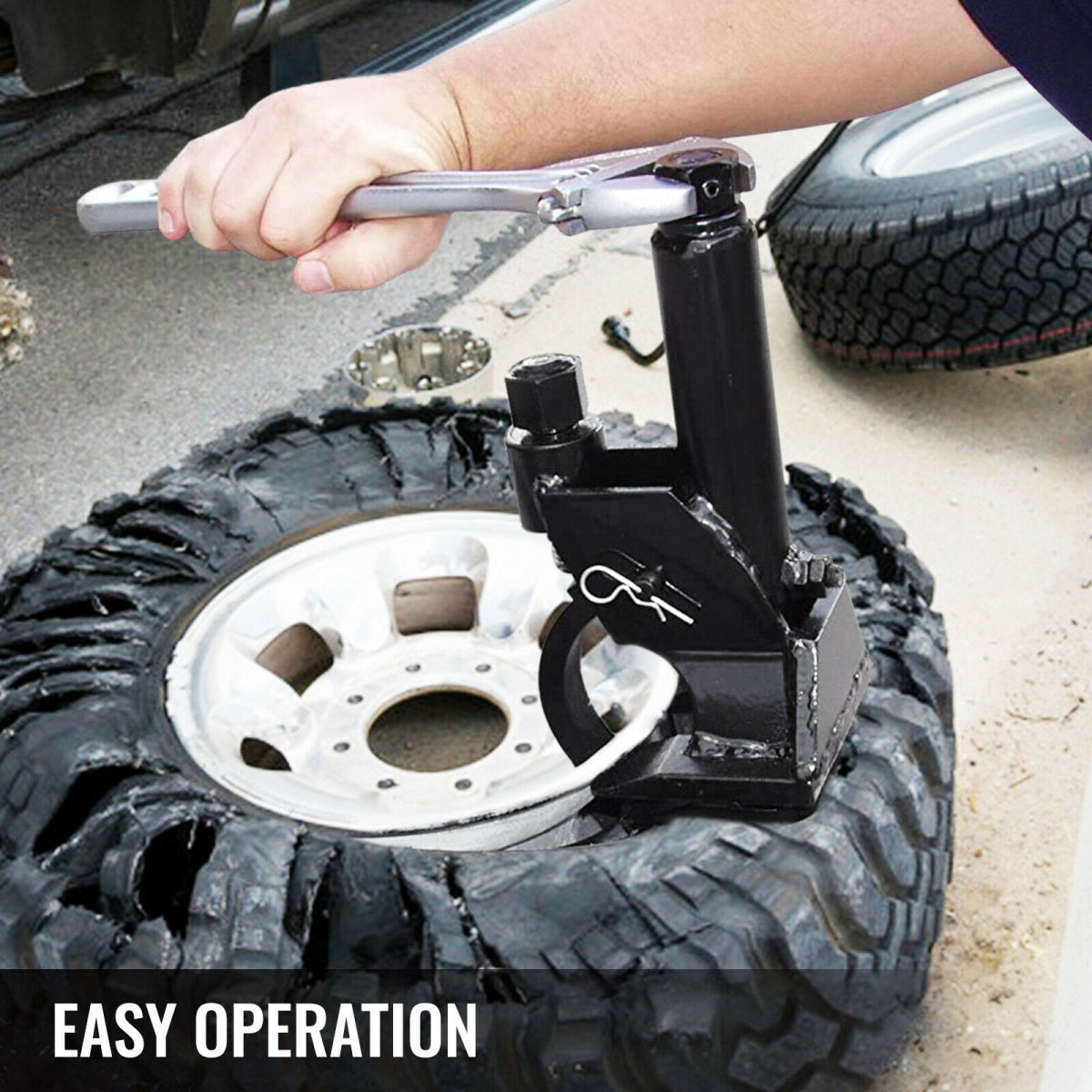 BEAD HOLDING TOOL FOR TIRES (B2181)