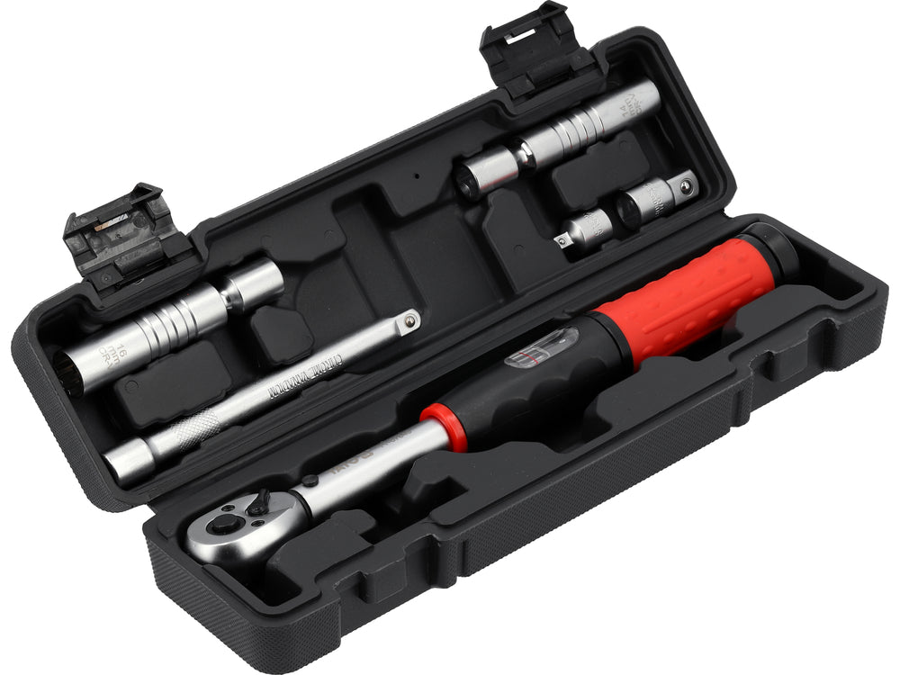 TORQUE WRENCH | 10 MM (3/8") | 10 - 60 NM | WITH SOCKETS | 6 PCS (YT-07843)