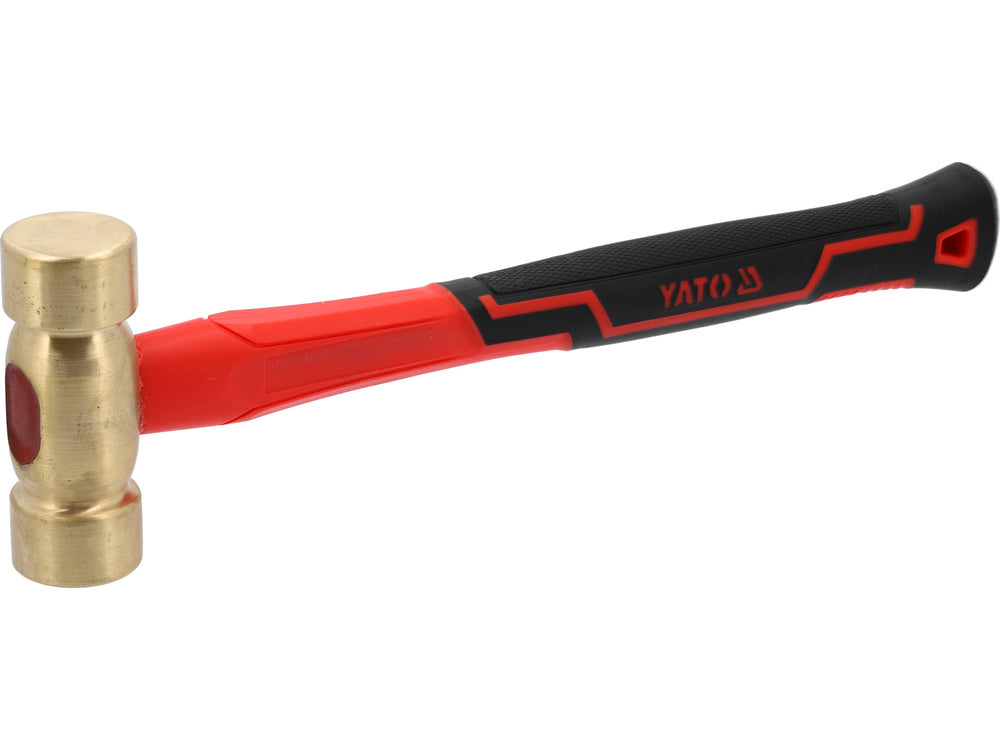 BRASS HAMMER WITH FIBERGLASS HANDL 1000G (YT-45294)