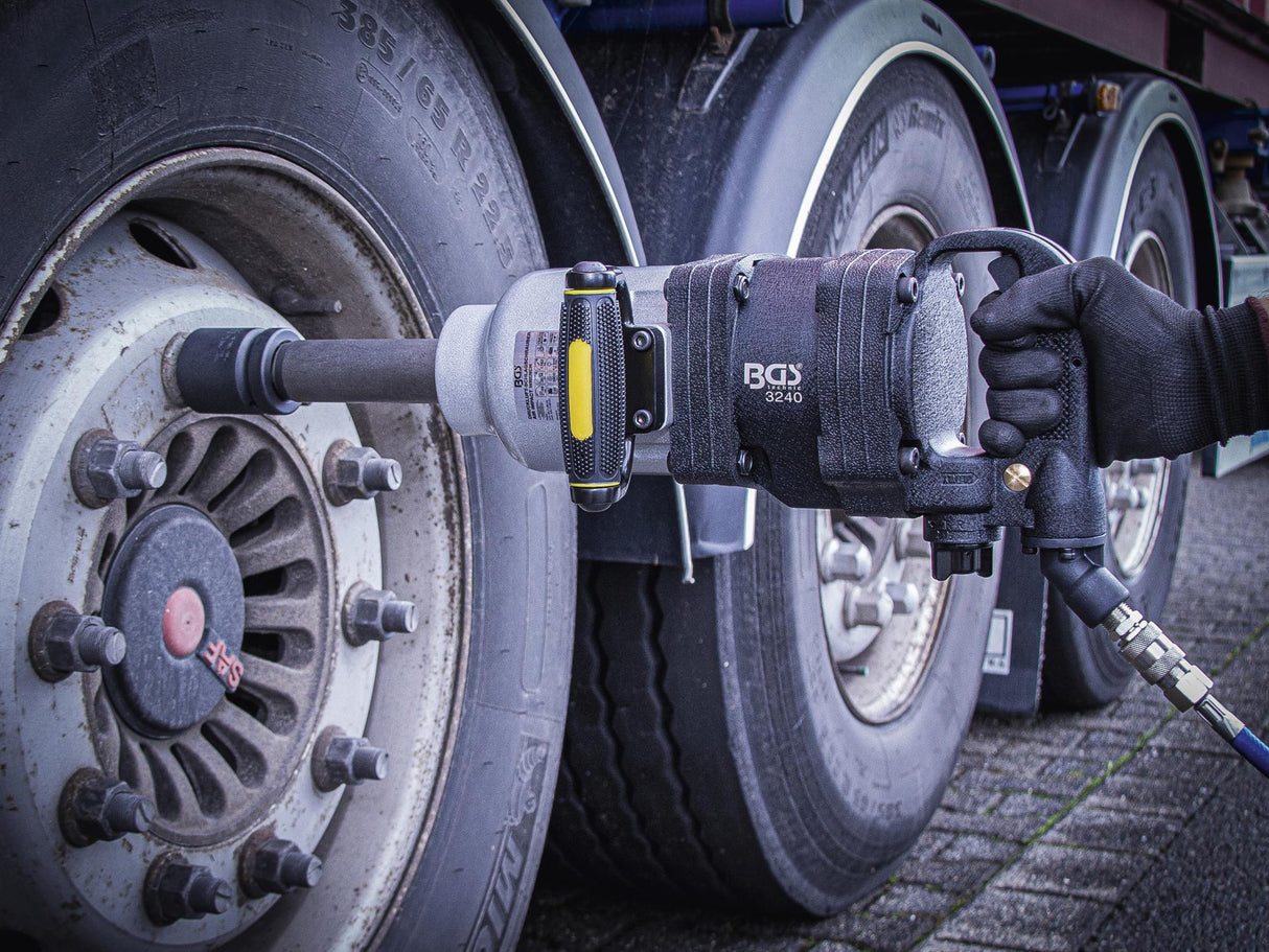 AIR IMPACT WRENCH | 25 MM (1") | 2169 NM (3240)