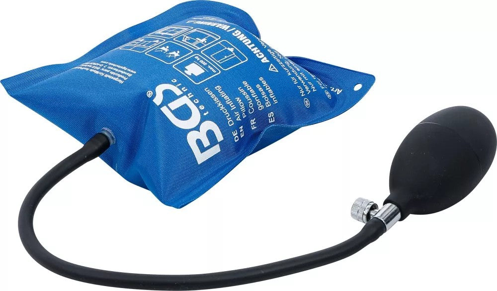AIR INFLATING PILLOW | WITH HAND PUMP | SQUARE | 165 X 150 MM (74481B)