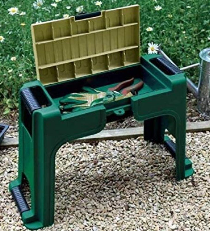 FOLDING GARDEN STOOL WITH TOOL COMPARTMENT | 3 IN 1 (KS3T)