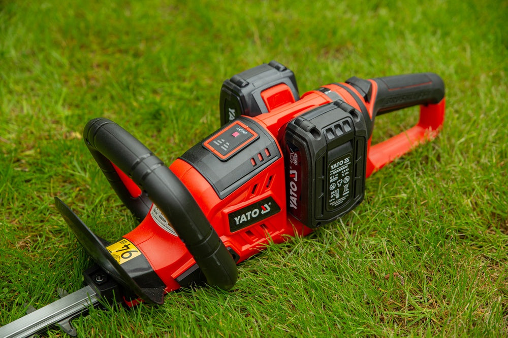 HEDGE TRIMMER 136V 55CM - BODY (YT-828353)