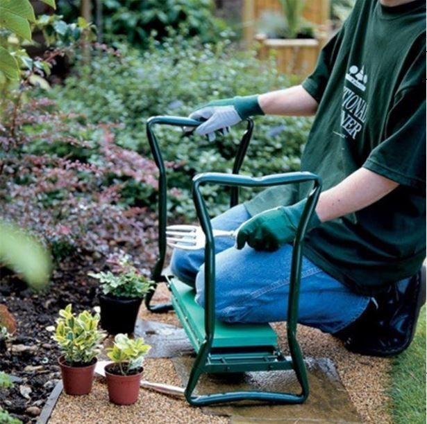FOLDABLE GARDEN BENCH AND KNEE PROTECTION WITH TOOL BAG | 2 IN 1 (ST-1)