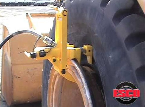 COMBINED TIRE MOUNTING BEAD TOOL | HYDRAULIC | 10 T (CB200)