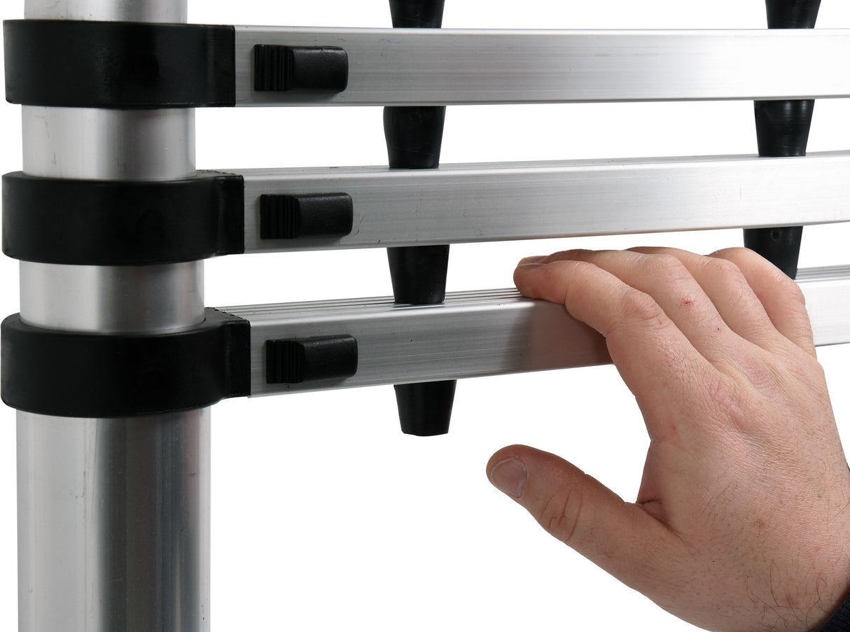 ALU TELESCOPIC LADDER 3,8M 13STEPS (17702)
