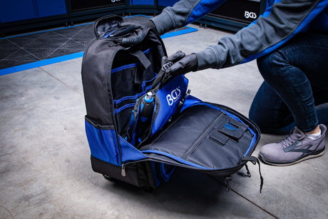 TOOL KIT IN A BACKPACK WITH WHEELS AND TELESCOPIC HANDLE | VDE | 66 PCS (3347)