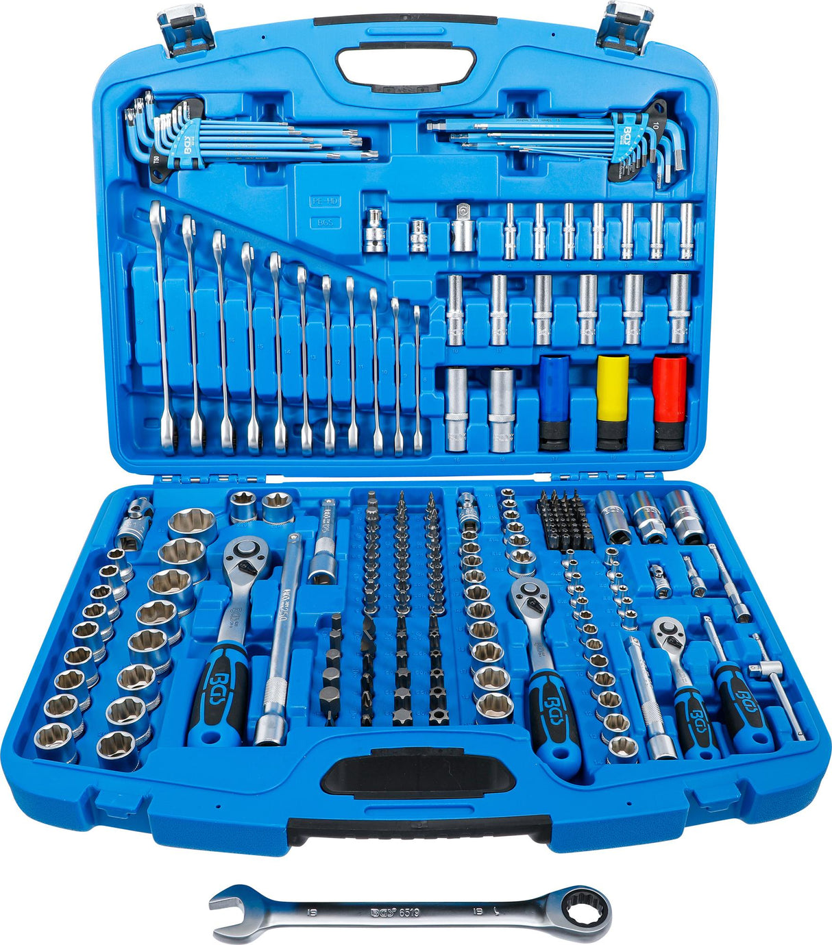 SOCKET SET | 6.3 MM (1/4") / 10 MM (3/8") / 12.5 MM (1/2") DRIVE | 218 PCS. (8820)