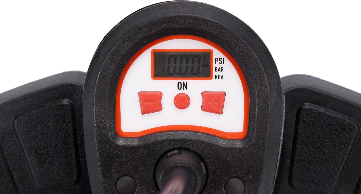 HAND PUMP | WITH DIGITAL PRESSURE GAUGE (YT-73530)