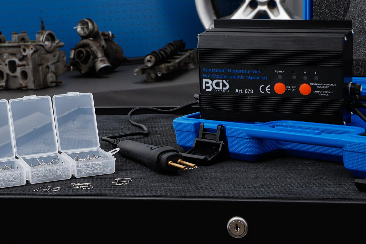 PLASTIC REPAIR SET (873)