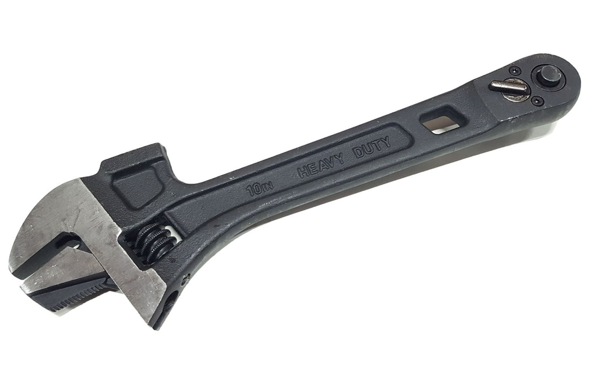 ADJUSTABLE WRENCH 4 IN 1 | REVERSIBLE JAWS | HAMMER / RATCHET | 258 MM | UP TO 36 MM (MAW04)