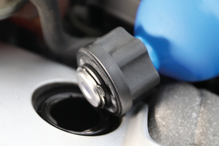 OIL FUNNEL WITH BAYONET ADAPTOR FOR VAG, MERCEDES-BENZ, BMW, PORSCHE, VOLVO (8899)