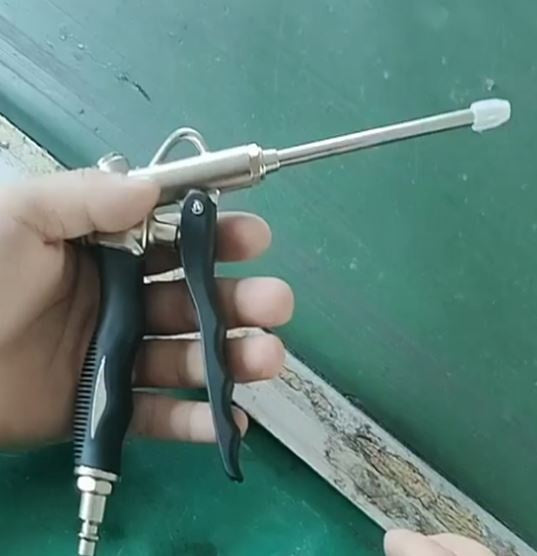 AIR BLOW GUN | 2 AIR INLETS | WITH REGULATOR (ABG001)