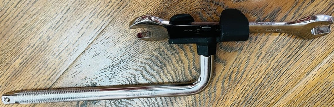 UNIVERSAL WRENCH EXTENSION ADAPTER | 12.5 MM (1/2") (H7017)