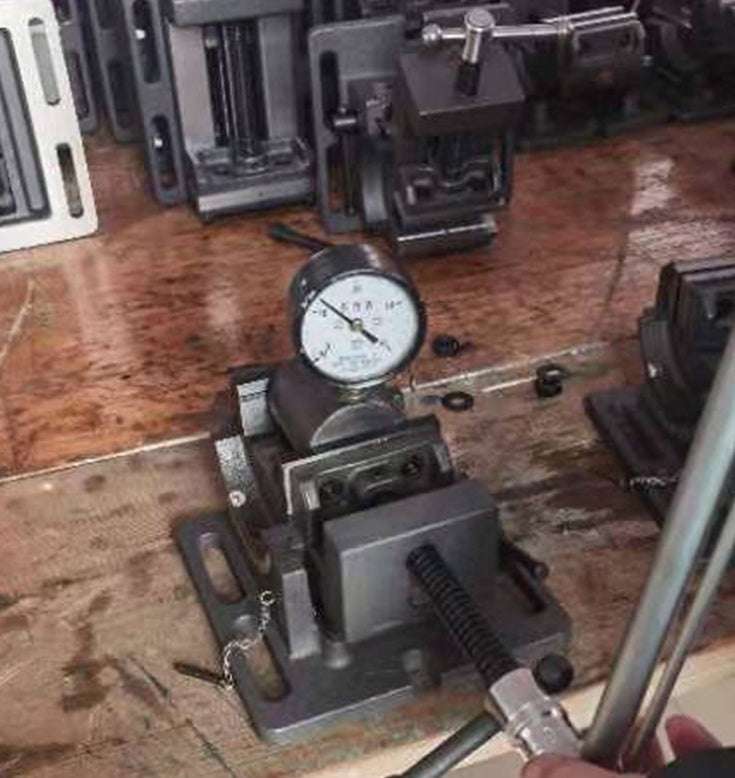 MACHINE VISE | CRADLE TYPE | 4" | 100 MM (D100)
