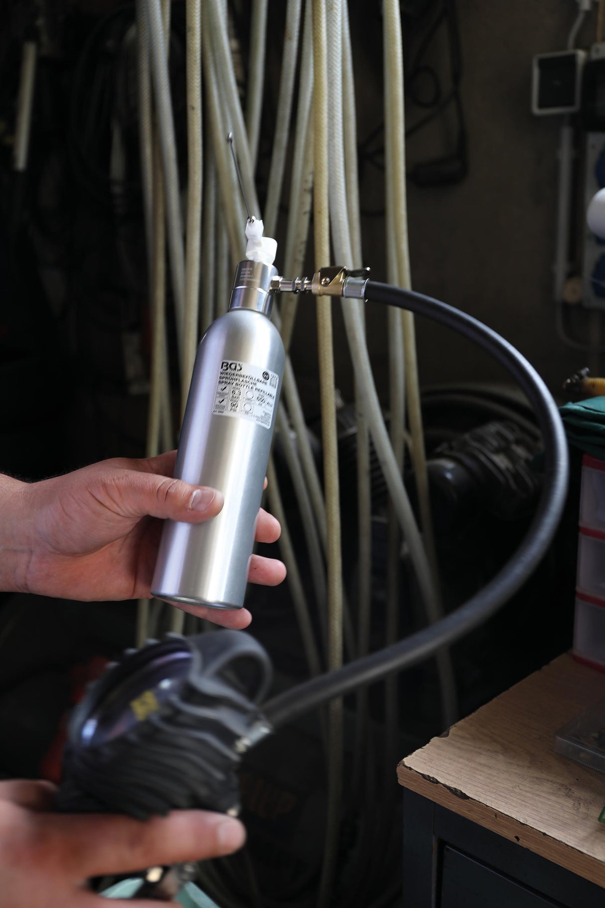 AIR SPRAY BOTTLE | ALUMINIUM | 650 ML (9393)