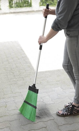 GARDEN BROOM WITH ALUMINUM TELESCOPIC HANDLE (GB25)