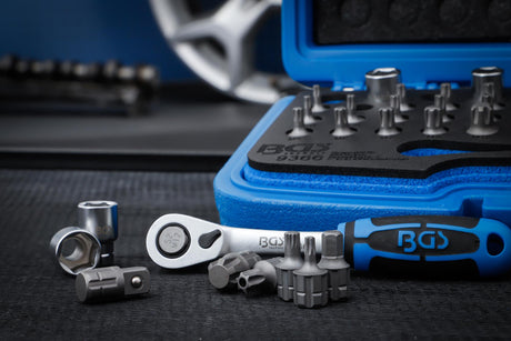 PUSH-THROUGH BIT AND SOCKET SET | 44 PCS. (9366)
