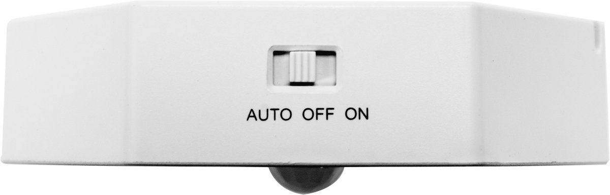 NIGHT LAMP 50LM BODY, LIGHT SENSOR, 3AAA (82831)