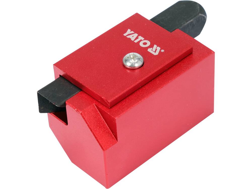 CORNER CHISEL (YT-62840)