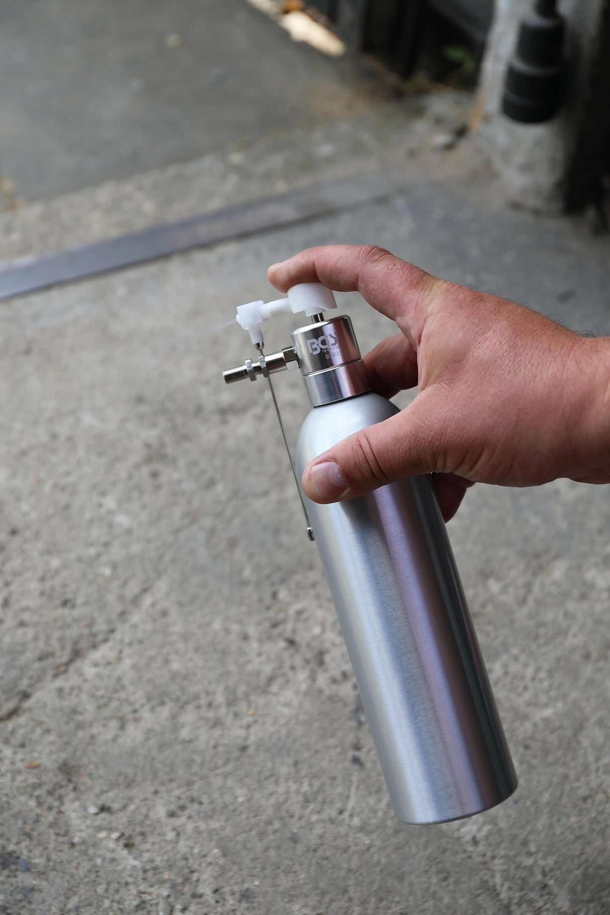 AIR SPRAY BOTTLE | ALUMINIUM | 650 ML (9393)
