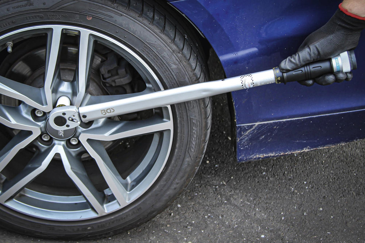 TORQUE WRENCH | 12.5 MM (1/2") | 42 - 210 NM (965)