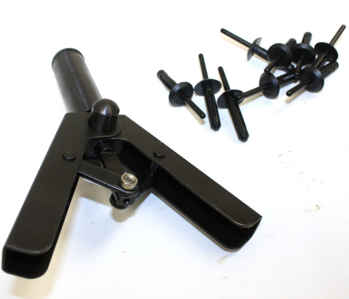 RIVETER FOR PLASTIC RIVETS WITH SET | 41 PCS. (RT41)