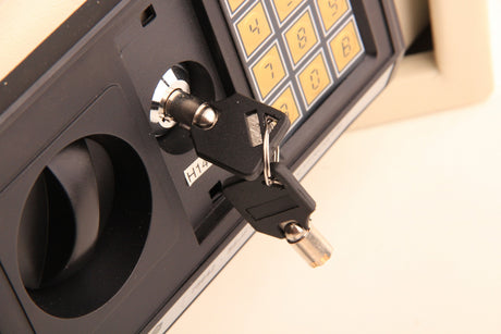 SAFE W. DIGITAL LOCK 35*25*25CM (78641)