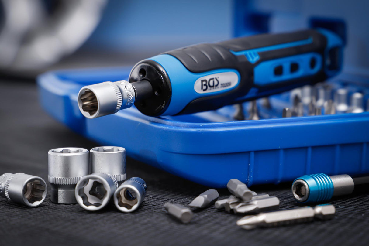 CORDLESS SCREWDRIVER | INCL. BIT & SOCKET SET | 41 PCS. (70209)