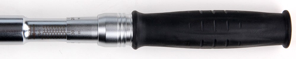 TORQUE WRENCH | 20 MM (3/4") | 200 - 1000 NM (YT-0755)