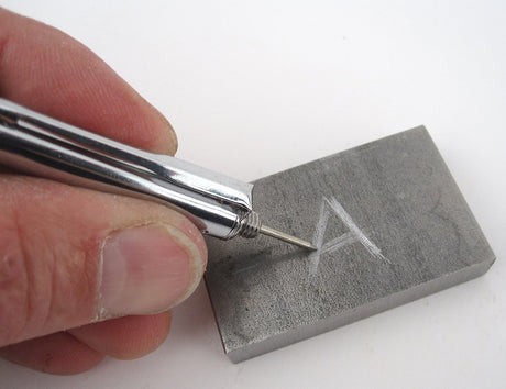 EXTENDABLE MAGNET WITH SPRING AND NEEDLE (V3183)