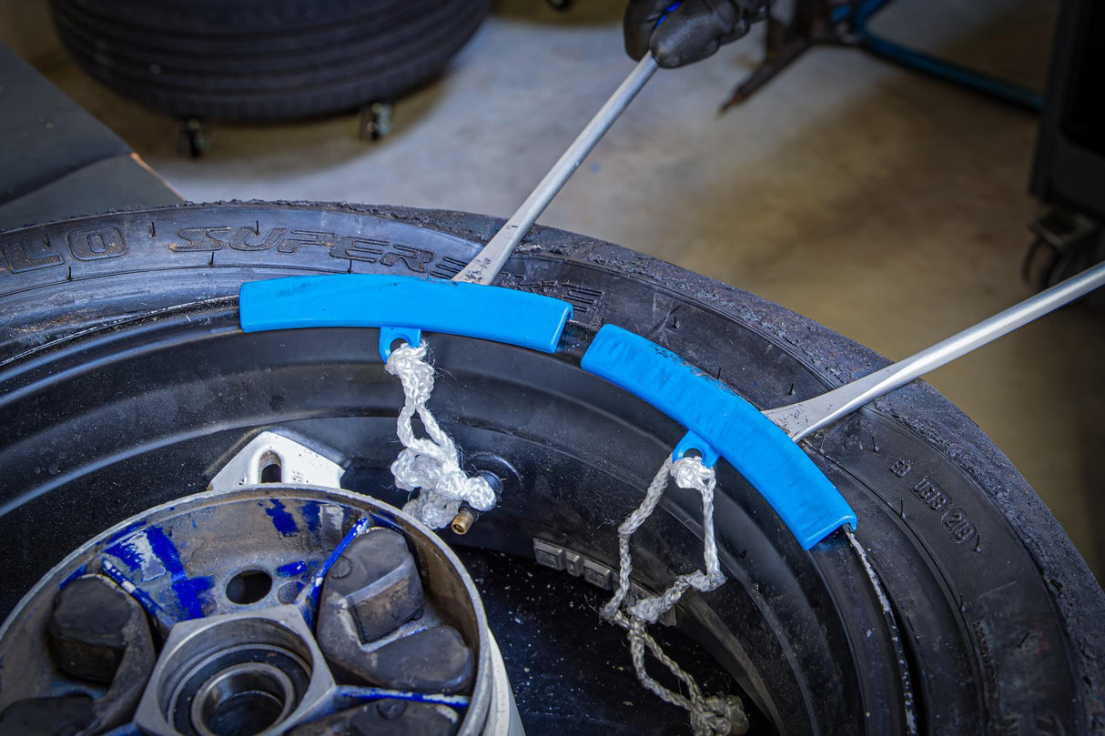 TYRE LEVER AND EDGE PROTECTION SET | FOR MOTORCYCLES | 13 PCS. (74447B)