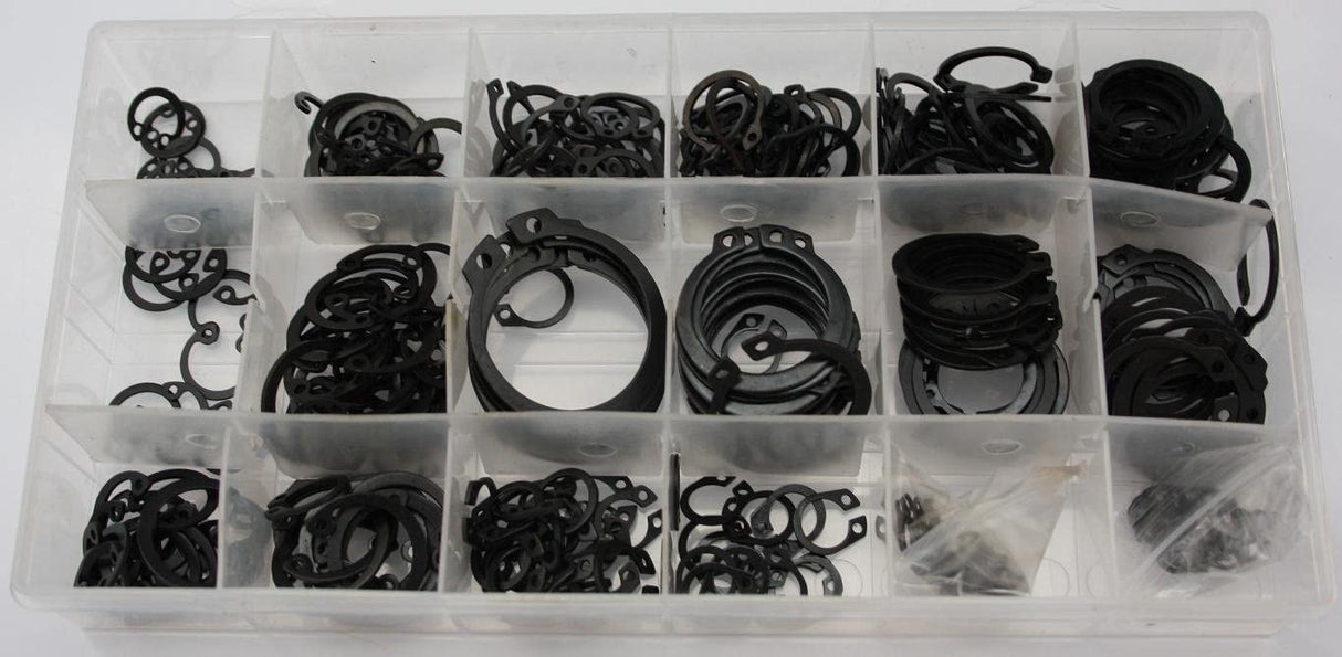 INTERNAL AND EXTERNAL CIRCLIP SET (MIX) 300 PCS. (SK01013)