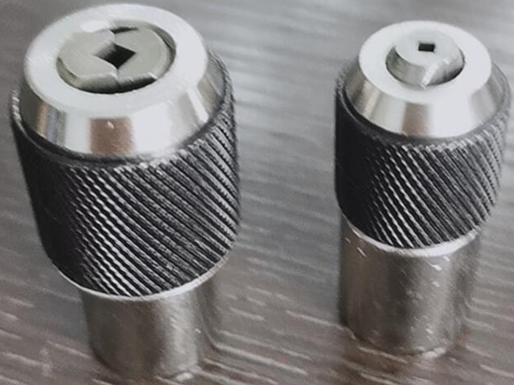 TAP HOLDERS | ADJUSTABLE | UP TO 4 MM / 7 MM | 2 PCS. (TS2A)