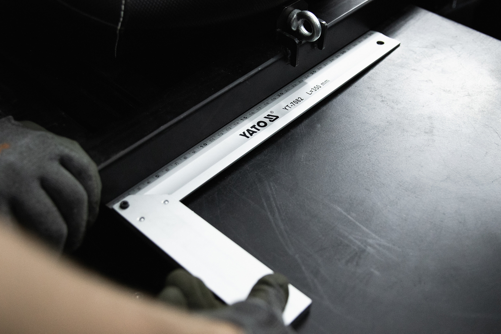 ALUMINIUM TRY SQUARE 350MM (YT-7082)