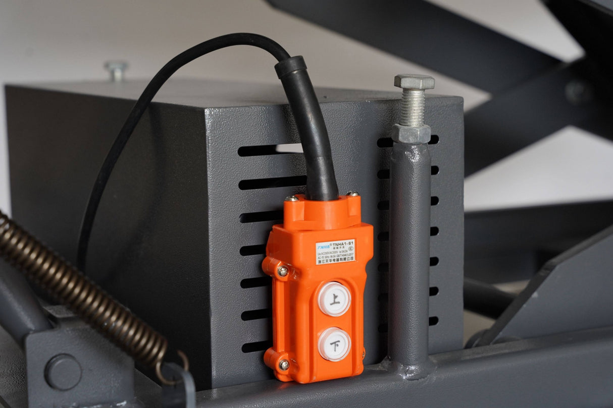 ELECTRIC VEHICLE BATTERY REMOVAL AND LIFTING SCISSOR PLATFORM (H2100)