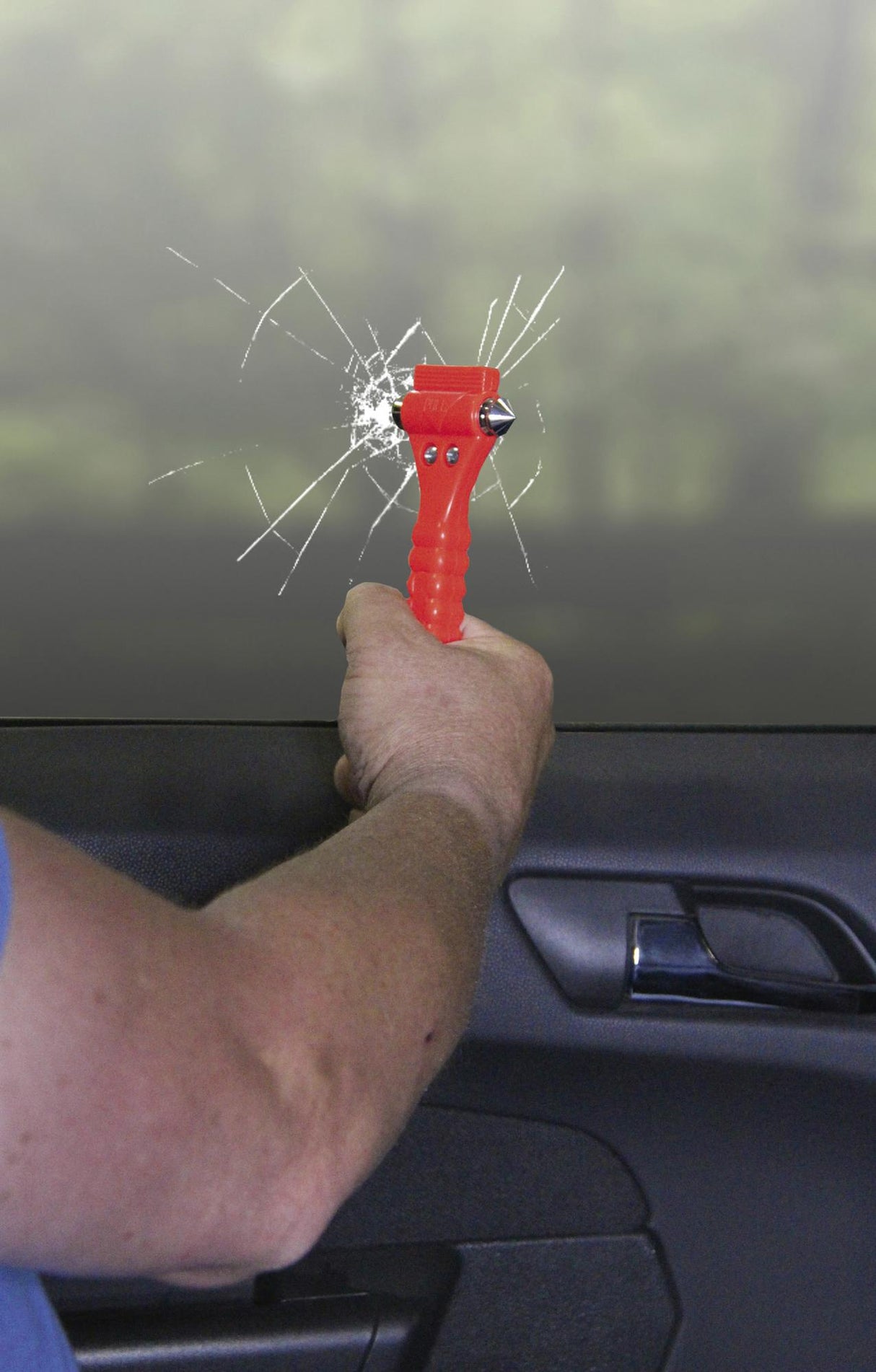 EMERGENCY HAMMER WITH SEAT BELT CUTTER | 170 MM (50615)