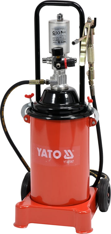 GREASE INJECTOR 12L (YT-07067)